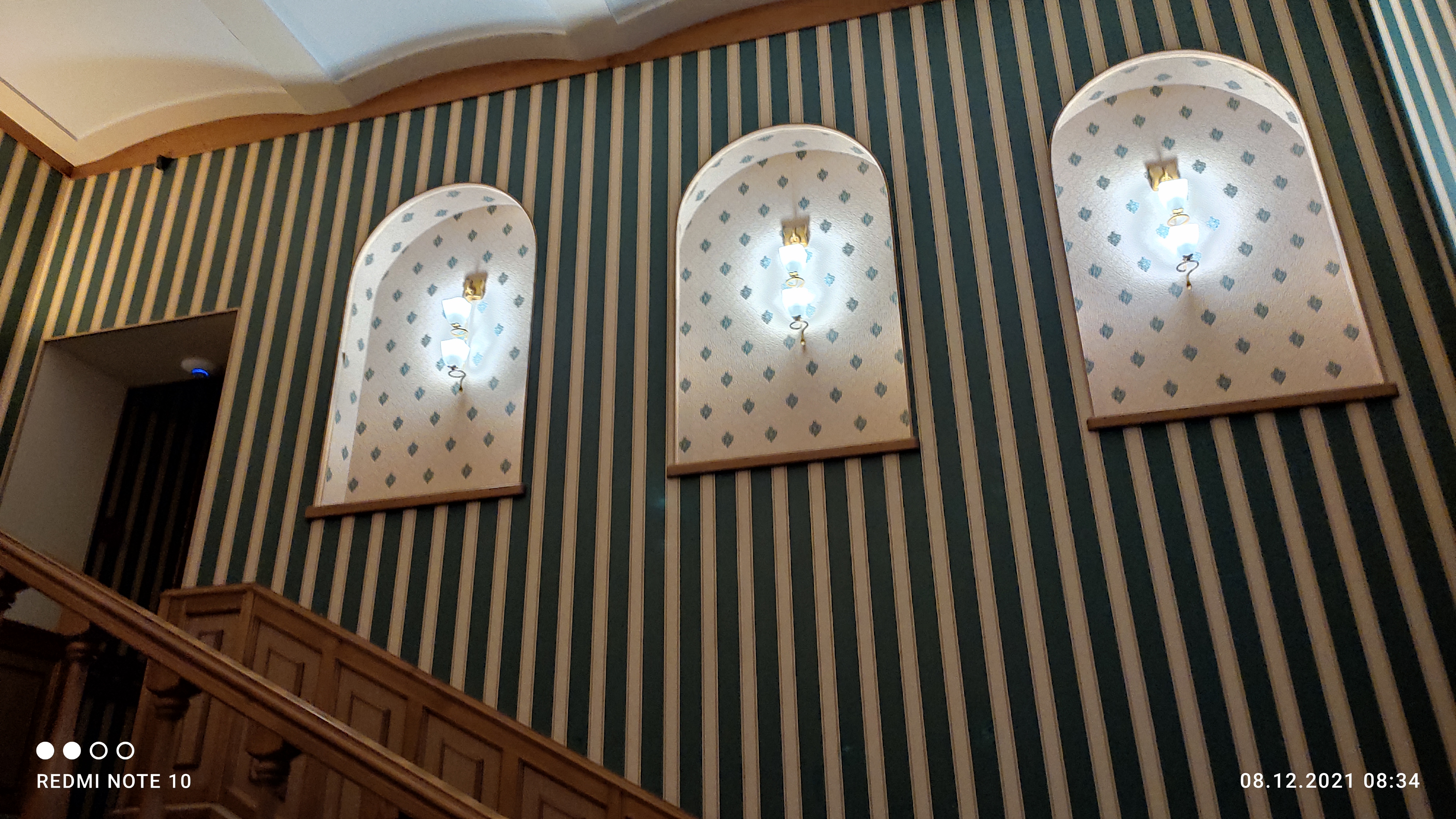 Фото Пятый угол