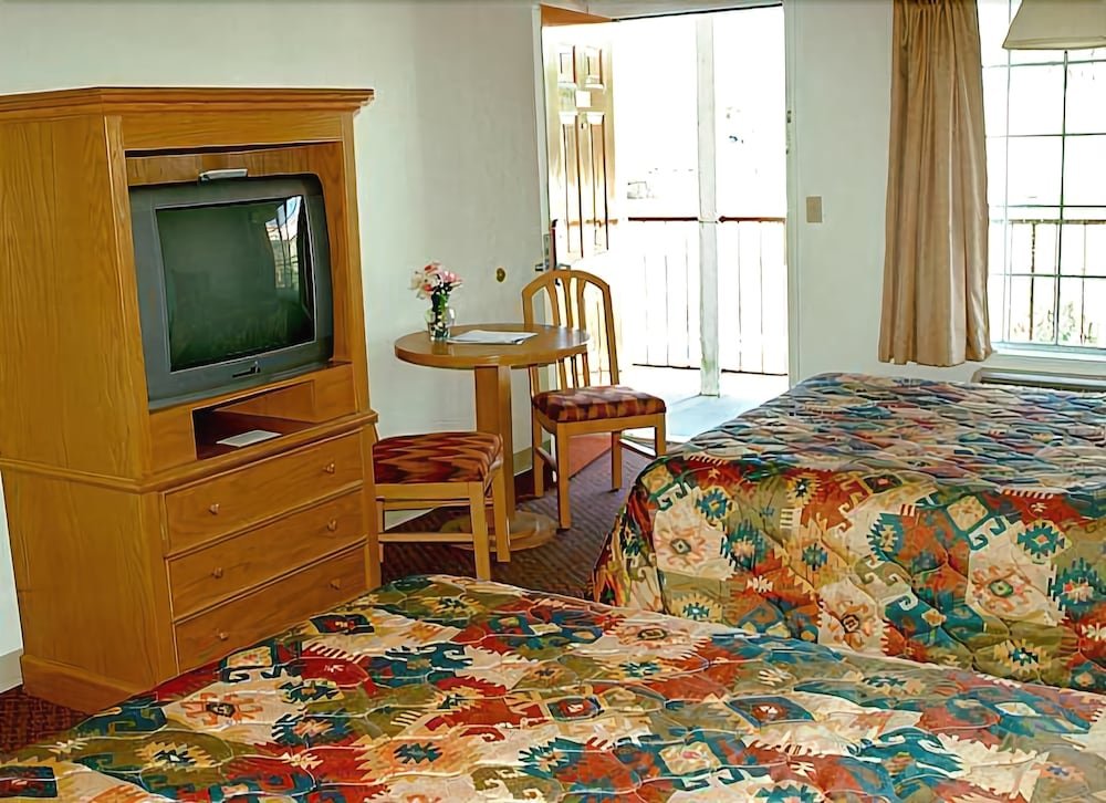 Фото Lodge on the River