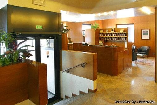 Фото Hotel Canada