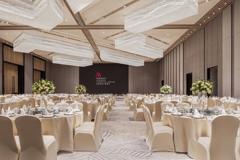 Фото Chengdu Tongle Hotel