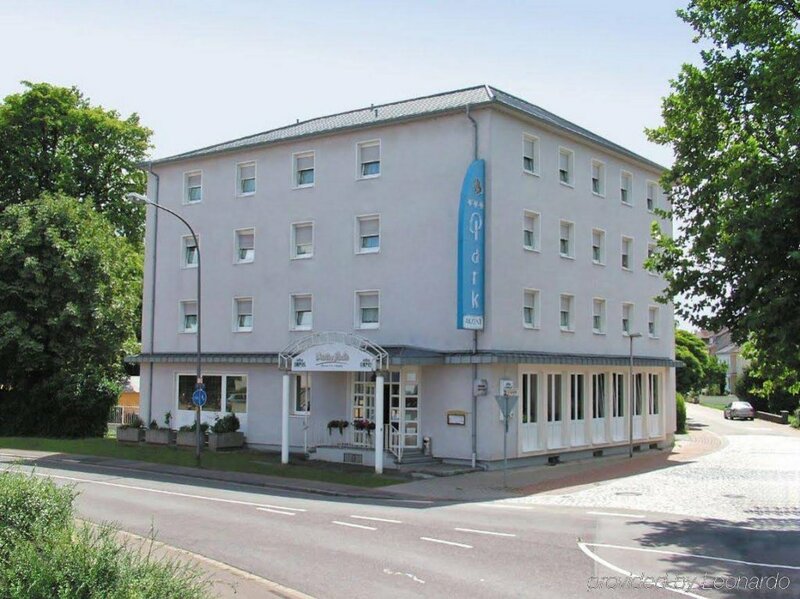 Гостиница Otto'S Parkhotel Saarlouis