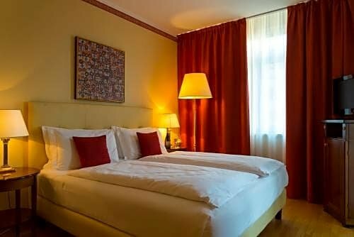 Гостиница Hotel Rovereto в Трентино - Альто-Адидже