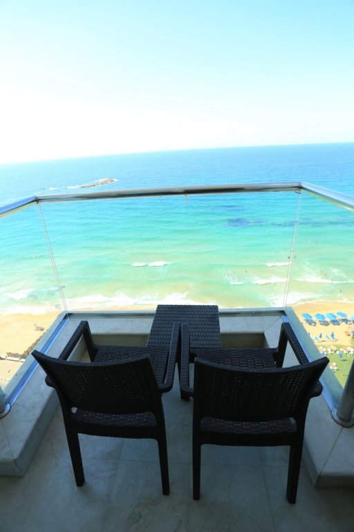 Фото Hilton Alexandria Corniche