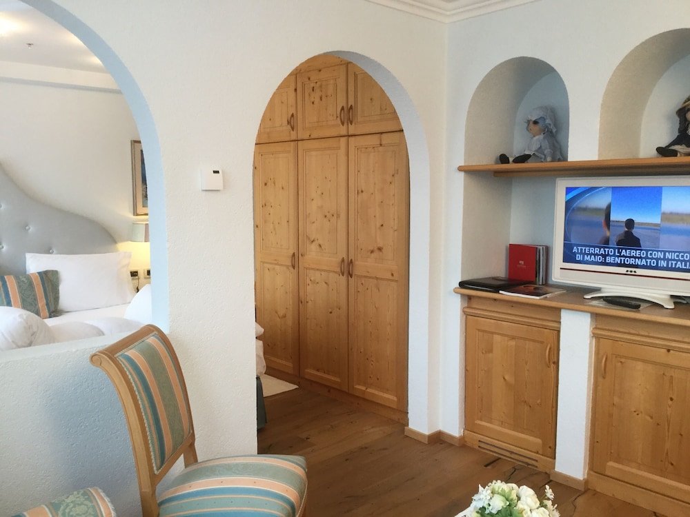 Фото Hotel Sassongher