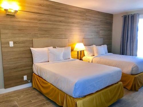 Фото Riverside Apartments by The Beach