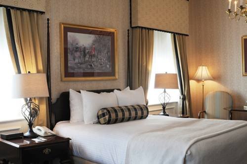 Фото Molly Pitcher Inn