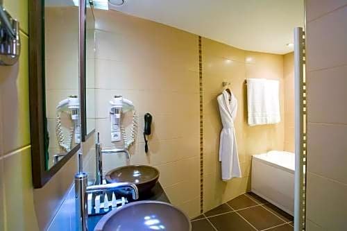 Фото Demeures & Châteaux Hôtel de Greuze