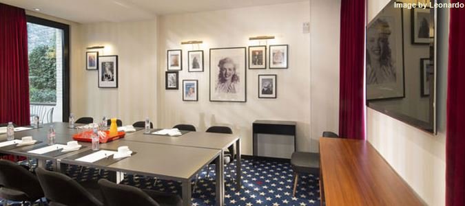 Фото Platine Hotel