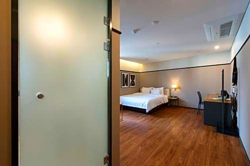 Фото No.25 Hotel Busan Seomyeon Station