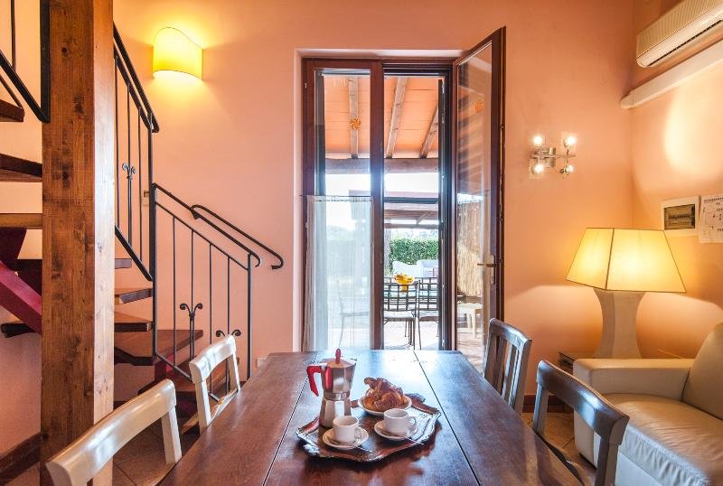 Фото Fattoria San Lorenzo - Apartments