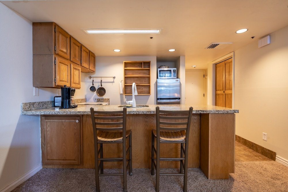 Фото Town Pointe by Lespri Management