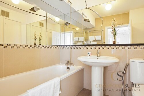 Жильё посуточно Crawford Suites Serviced Apartments в Лондоне