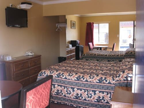 Фото Geneva Motel