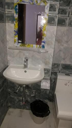 Фото Rajdhani guest house
