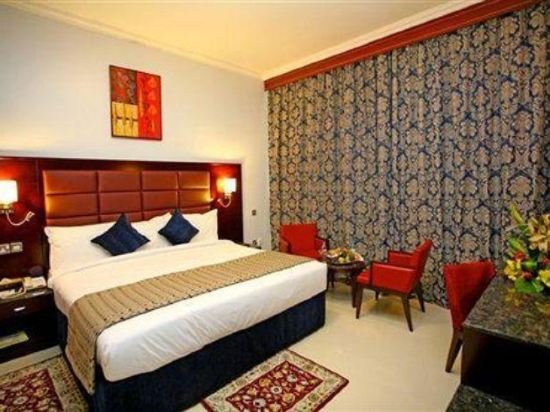 Фото Ramee Rose Hotel Apartments