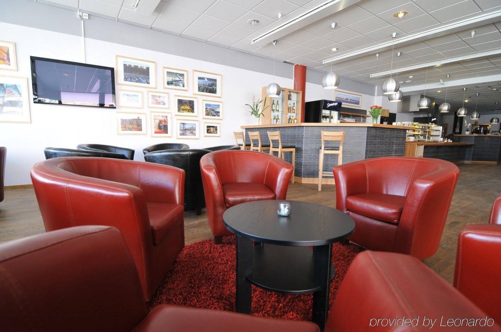 Фото 150706204232