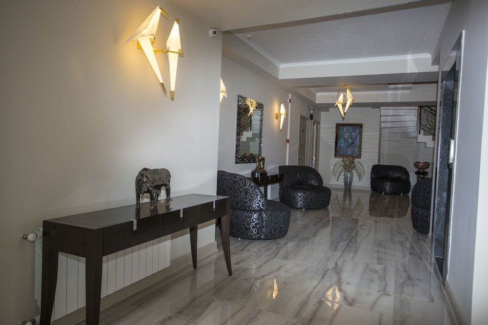 Фото 118296832490