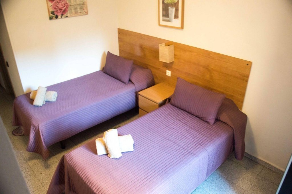 Фото Hostal Alogar