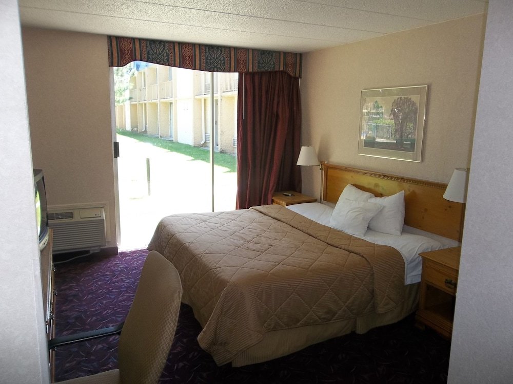 Фото Baymont by Wyndham Northwood