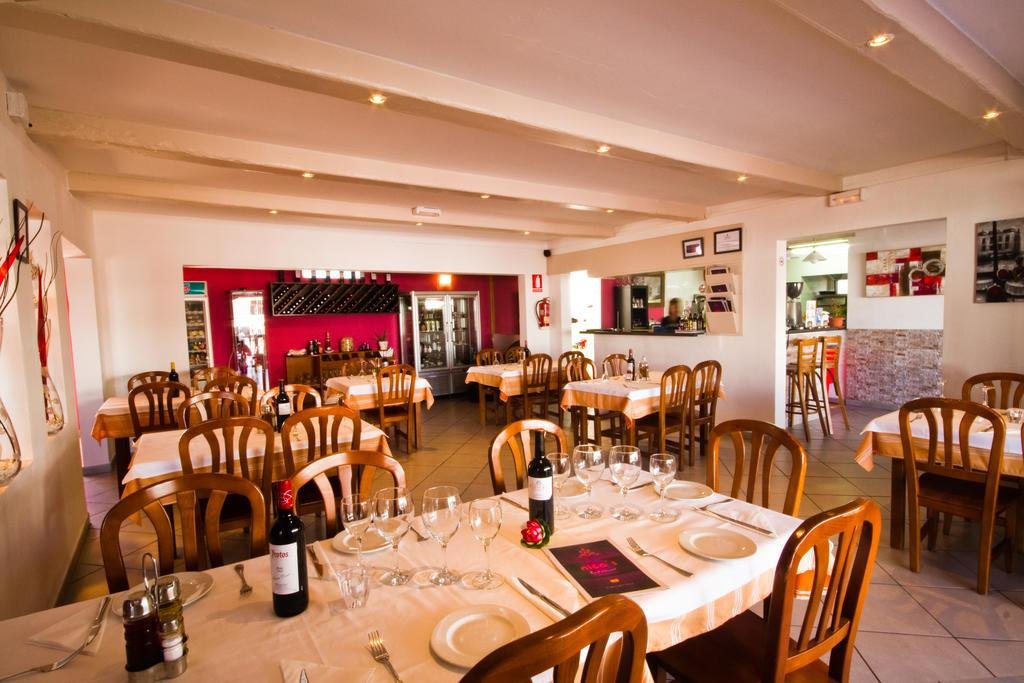 Фото Apartamentos Parque Tropical