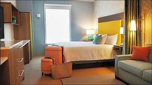 Фото Home2 Suites by Hilton Dekalb