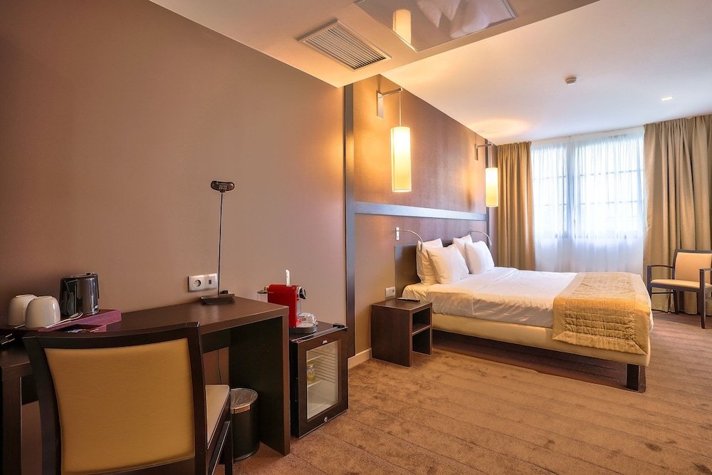 Фото Simon's Boutique Hotel