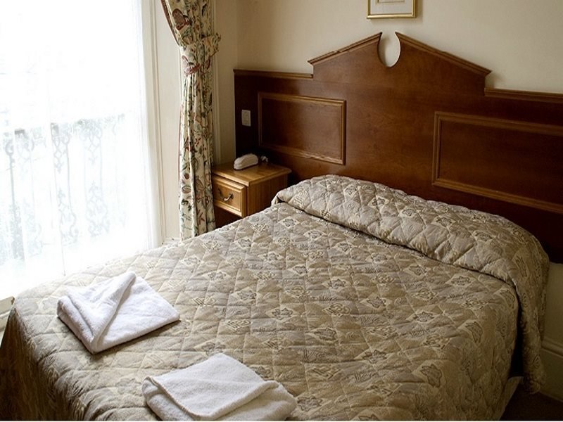 Фото Pembridge Palace Hotel