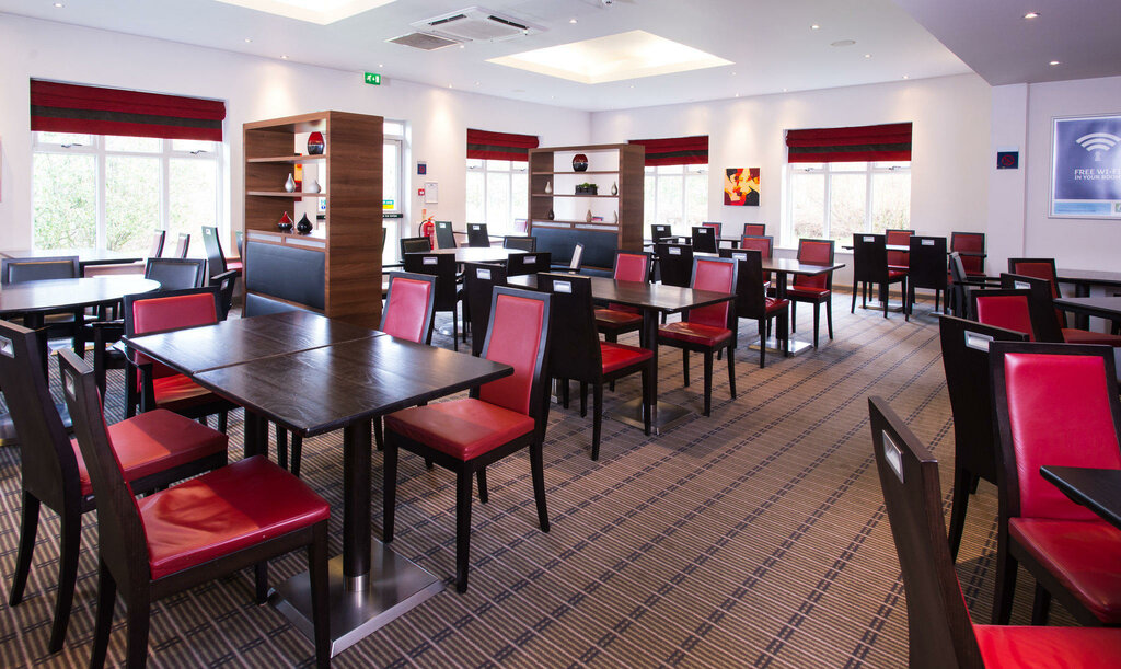 Hotel Holiday Inn Express Stoke On Trent by Ihg, England, photo