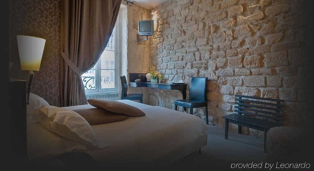 Фото Odeon Hotel