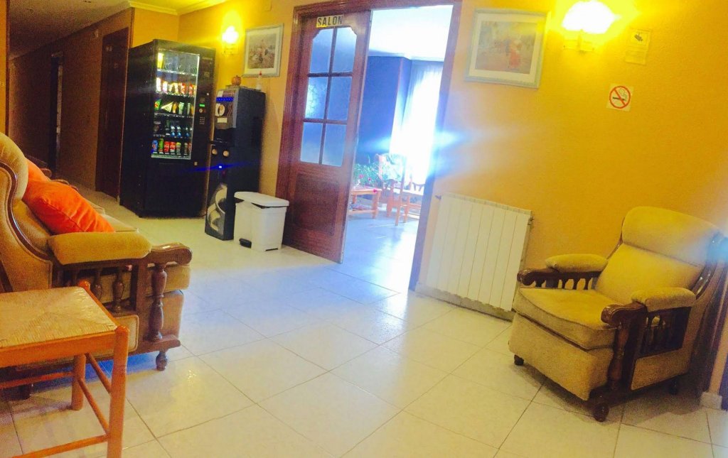 Фото Hostal Sol Naciente