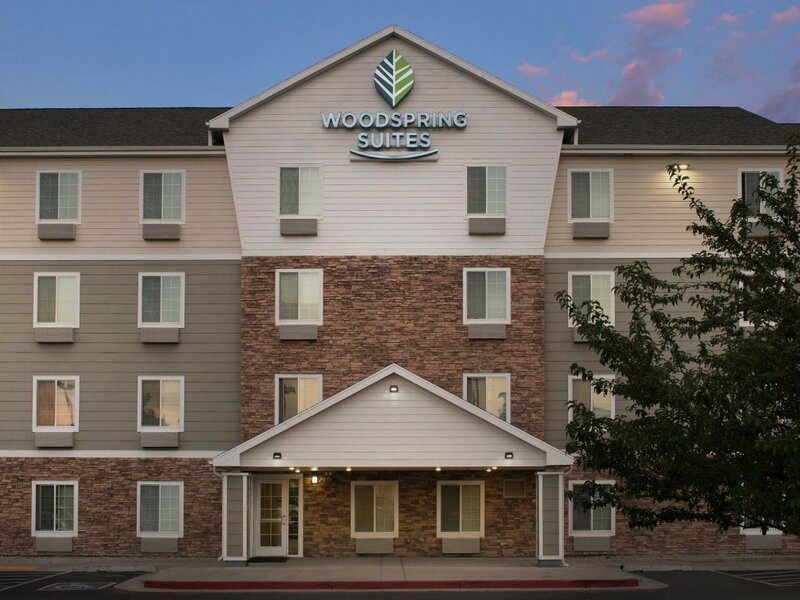 Гостиница WoodSpring Suites Salt Lake City