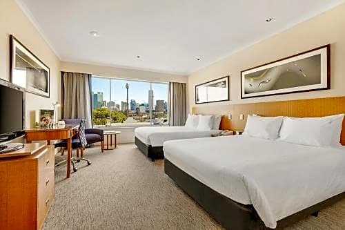 Фото Holiday Inn Sydney Potts Point