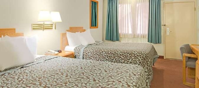 Фото Tree Inn & Suites Albuquerque