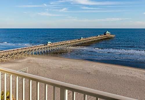 Гостиница Tides Folly Beach Hotel