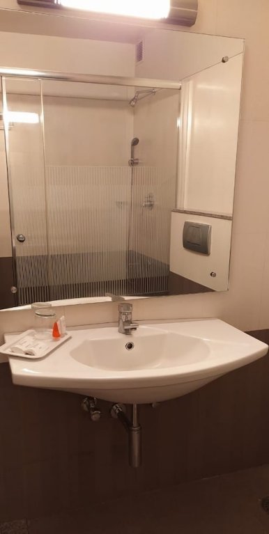 Фото The Curzon Court