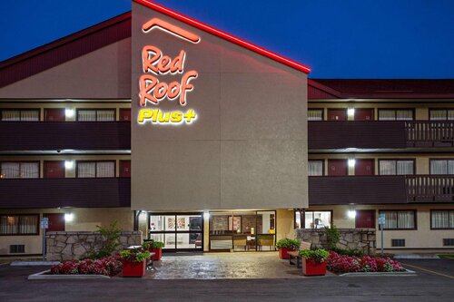 Гостиница Red Roof Inn Plus+ Nashville Fairgrounds в Нашвилле