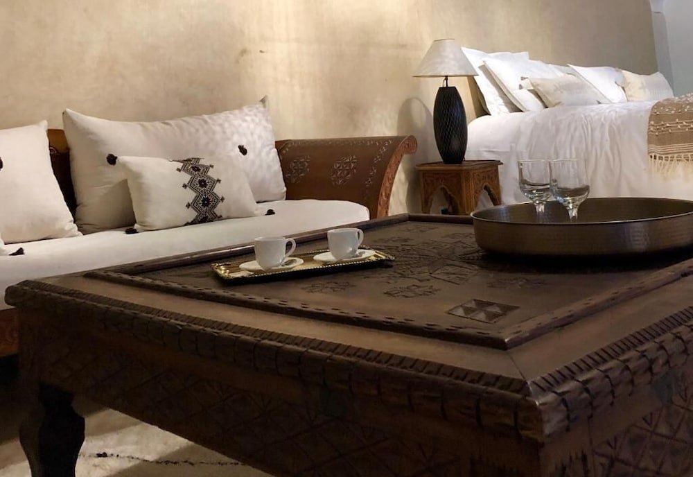 Фото Riad Hadika Maria