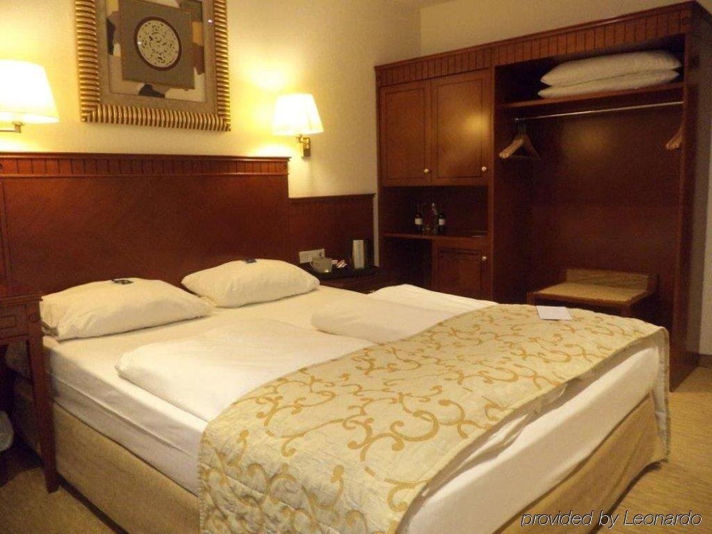 Фото Hotel Marburger Hof