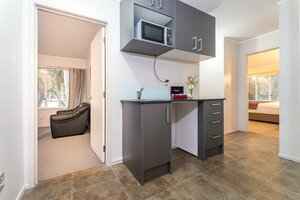 Гостиница Best Western Newmarket Inn & Suites