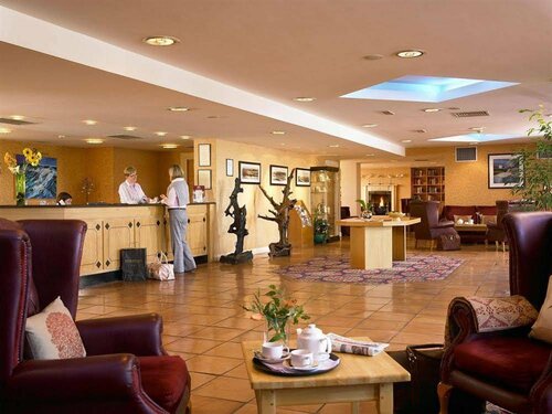 Гостиница Westport Coast Hotel