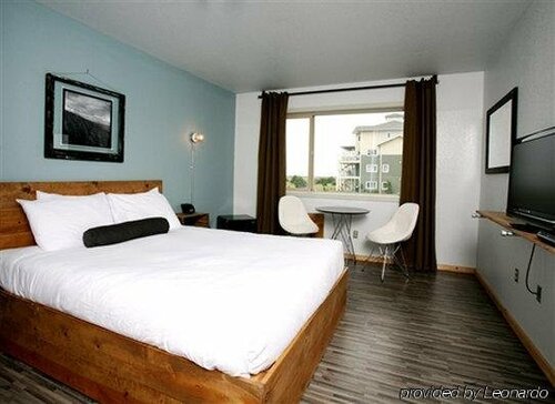 Гостиница Adrift Hotel