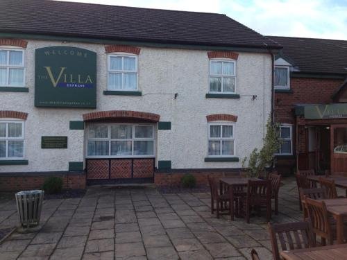 Фото The Villa Express