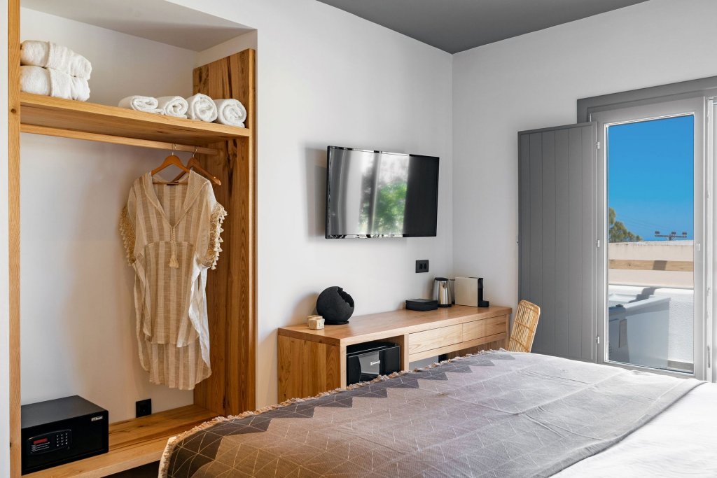 Фото Lemon Suites Santorini