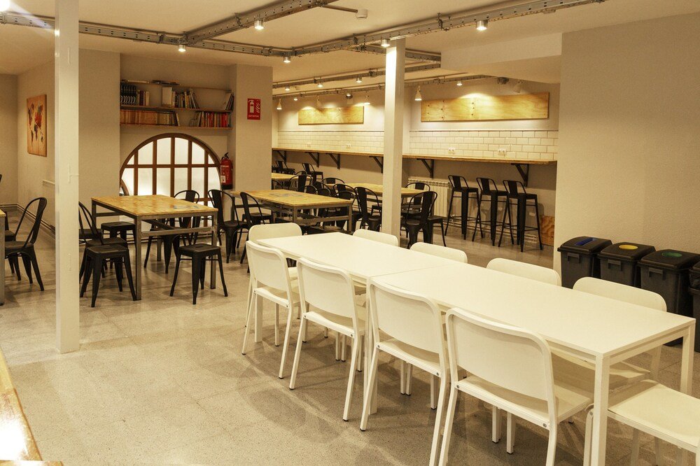 Фото Hostel Catedral Burgos