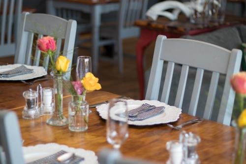 Фото Game View Lodge