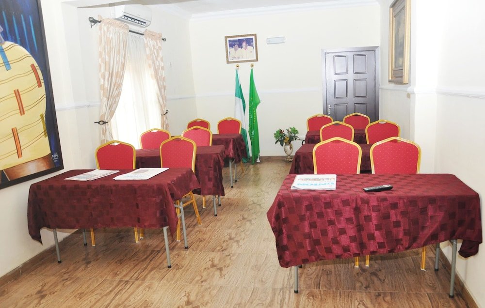 Фото Chez Moi Apartments