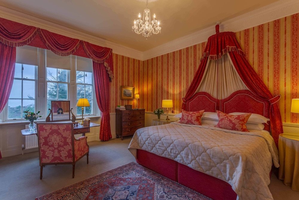 Фото Glenapp Castle