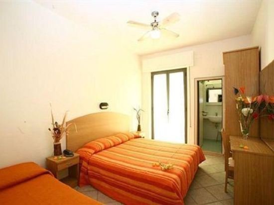 Фото Hotel Italy