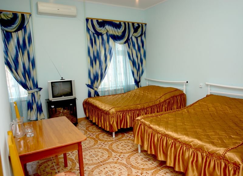 Фото отеля 2