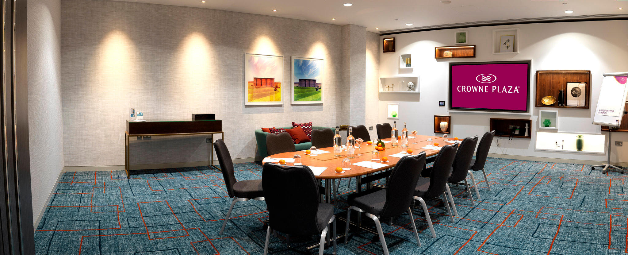 Фото Crowne Plaza London - Kings Cross, an Ihg Hotel